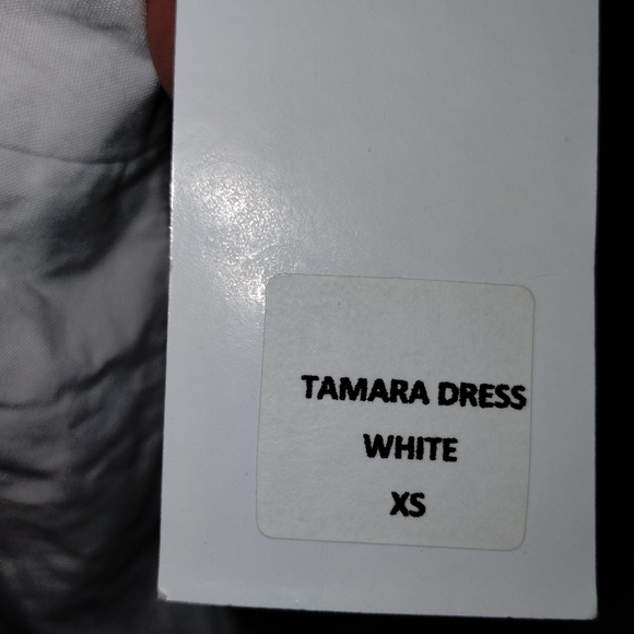 Milk and Roses white Tamara dress, v neck 3/4 sleeves size xs nes - Picture 6 of 8